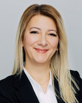 Porträt der Mitarbeiterin Naciye Findik