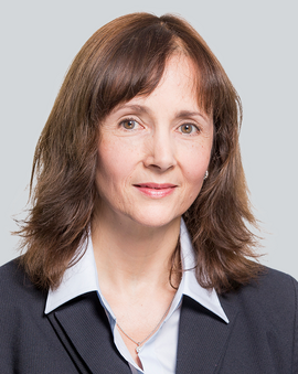 Porträt der Mitarbeiterin Carmen Theurer