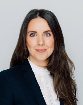 Porträt der Mitarbeiterin Isabell Kern